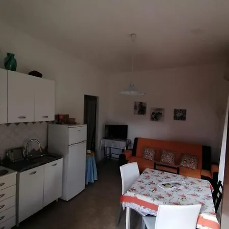 Simple And Very Apartment *