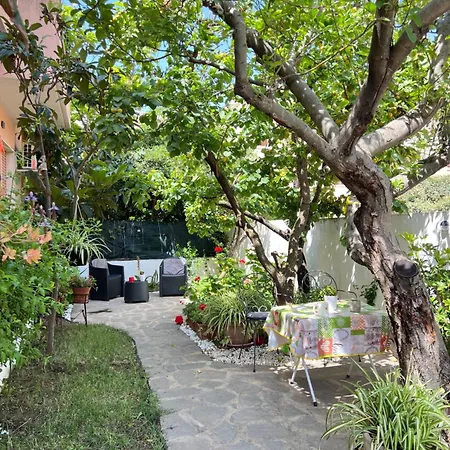 Simple And Very Apartamento