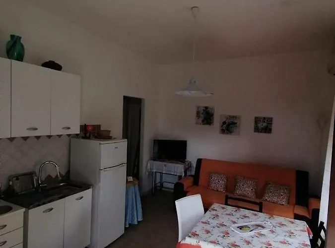 Simple And Very Daire *